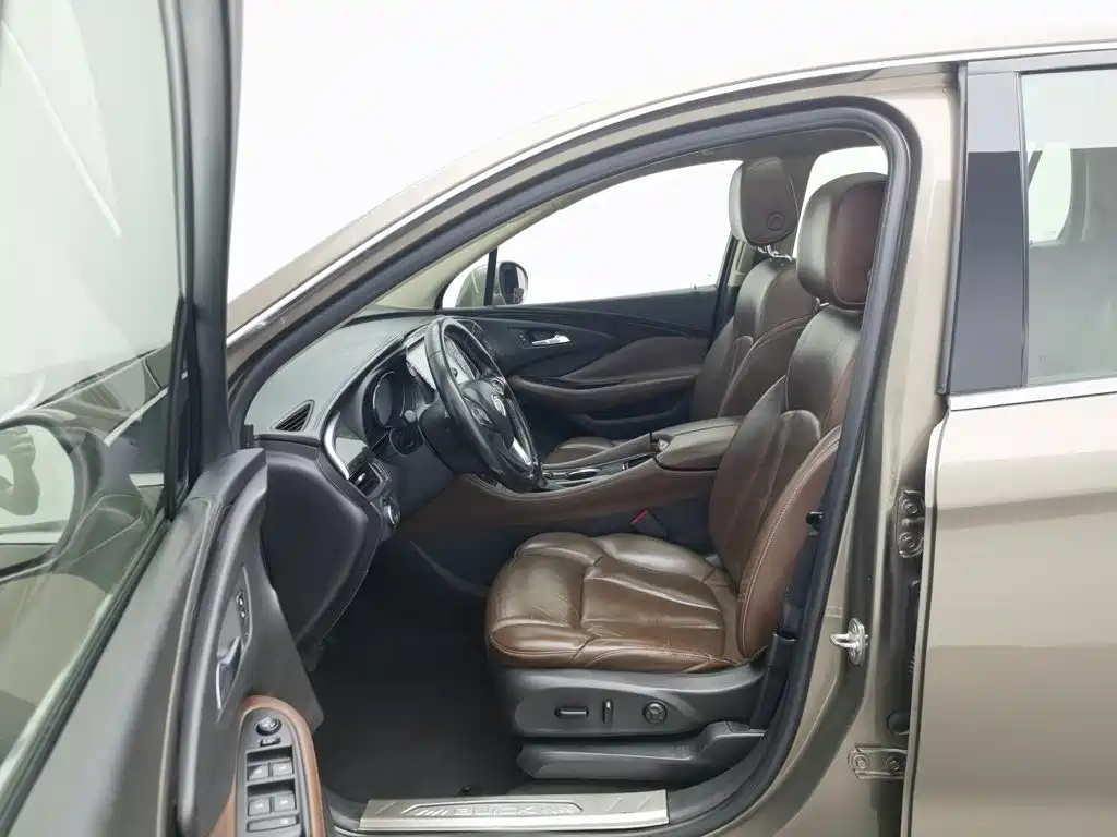 Buick Envision Plus — миниатюра 10