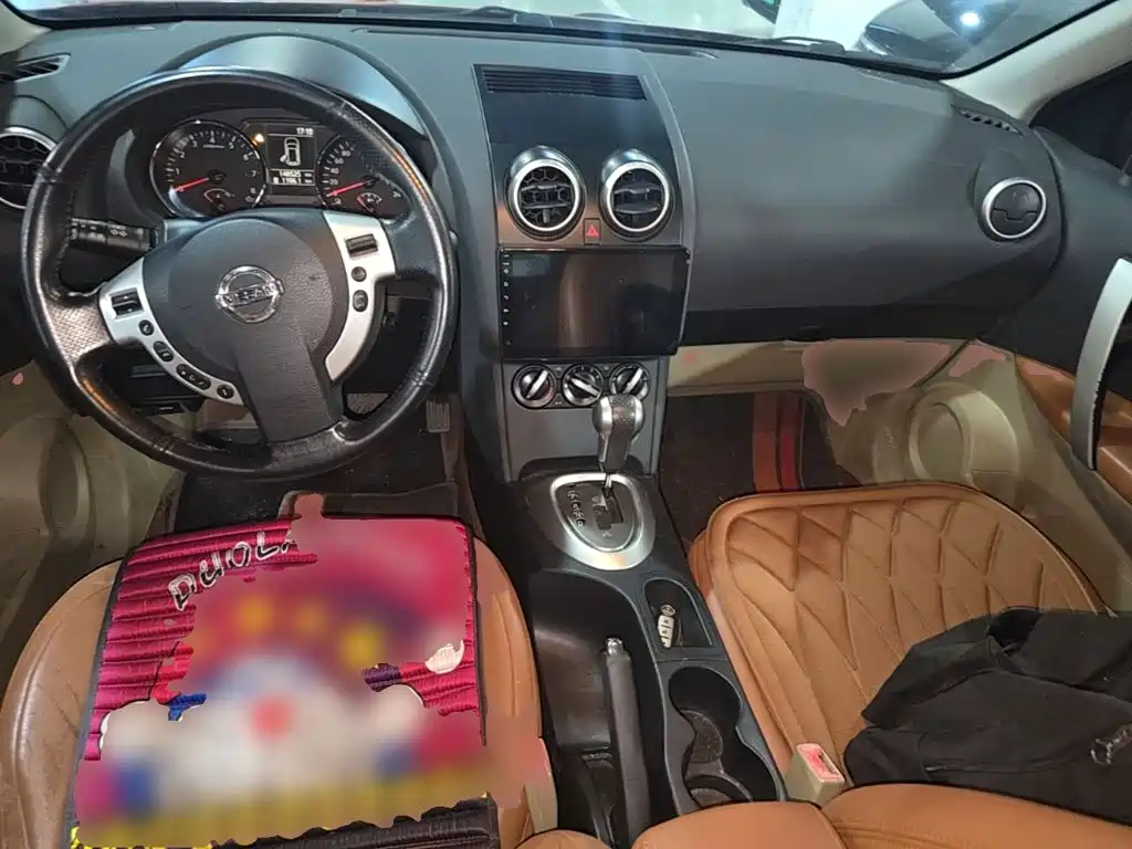 Nissan Qashqai — миниатюра 10