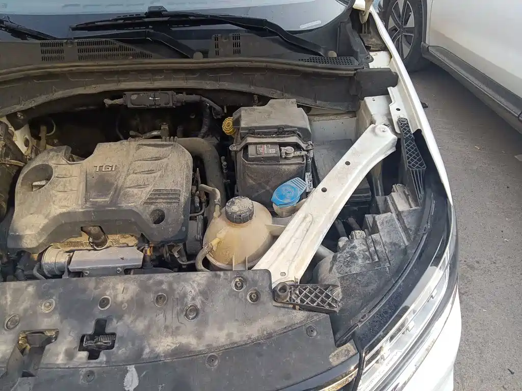 Roewe RX5 — миниатюра 21