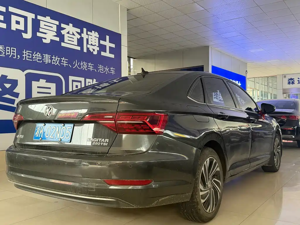 Volkswagen Sagitar — миниатюра 9