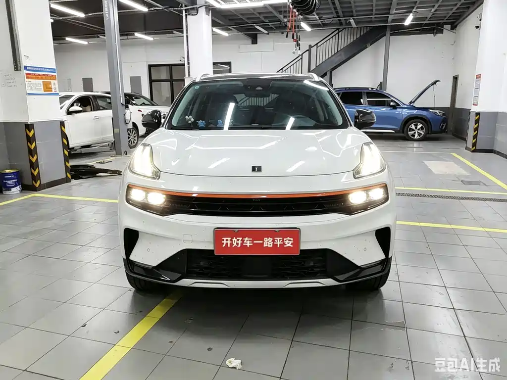 Lynk & Co 06 2020 1.5T Halo
