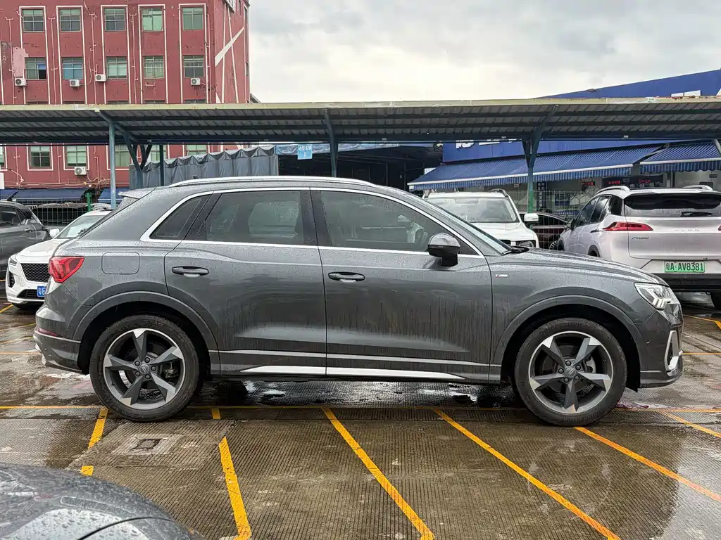 Audi Q3 — миниатюра 7