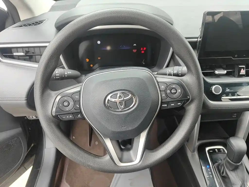 Toyota Frontlander — миниатюра 11