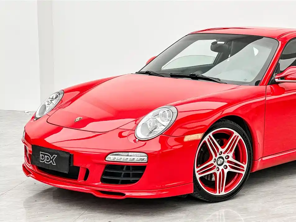 Porsche 911 2010 Carrera S 3.8L