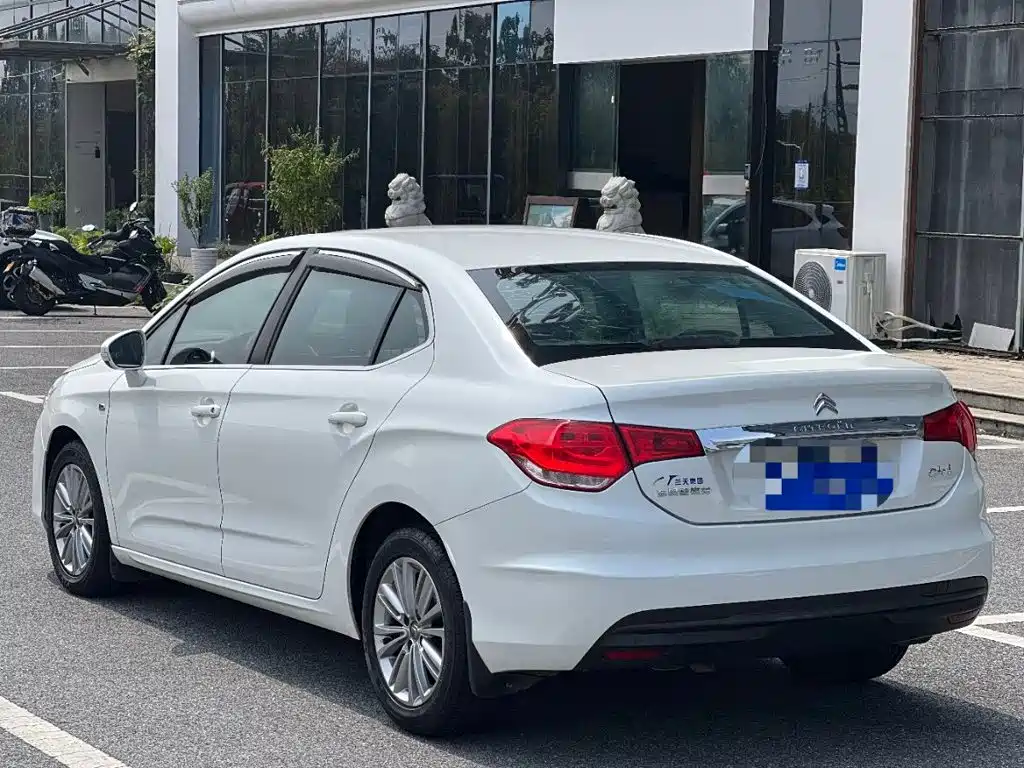 Citroen C4L — миниатюра 6