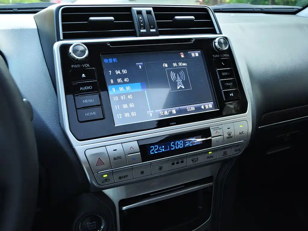 Toyota Prado — миниатюра 10