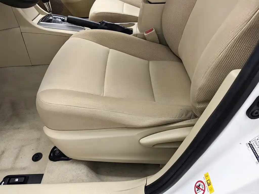 Toyota Corolla — миниатюра 20
