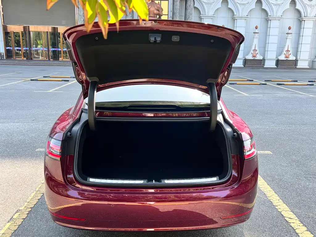 AITO ENJOY THE WORLD S9