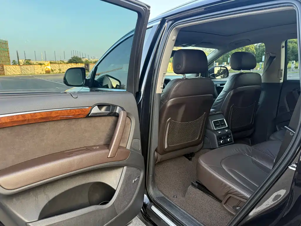 Audi Q7 2015 40 TFSI