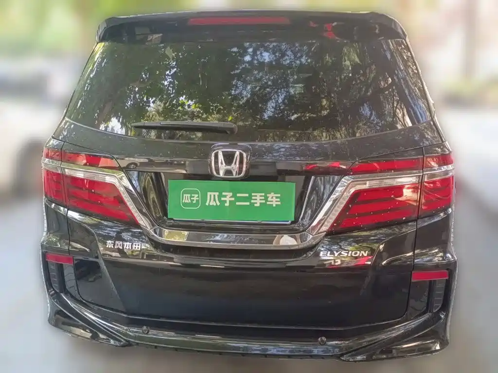Honda Elysion — миниатюра 3