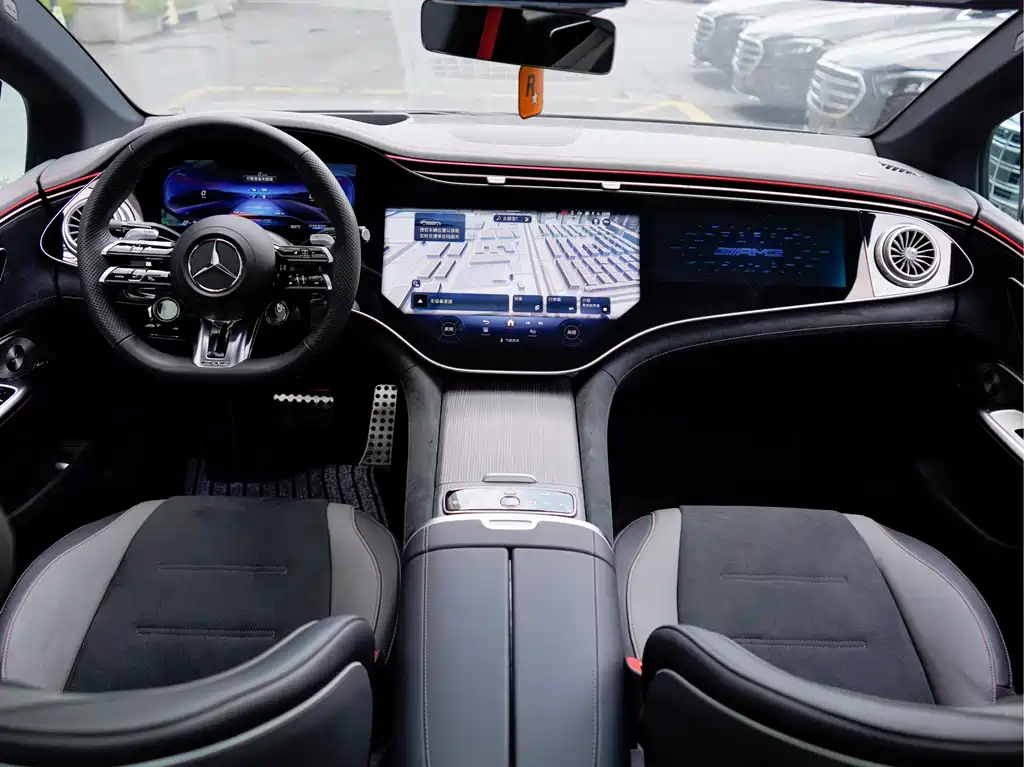 MERCEDES-BENZ EQE AMG