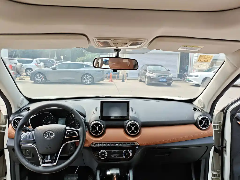 BAIC Senova X35 — миниатюра 15