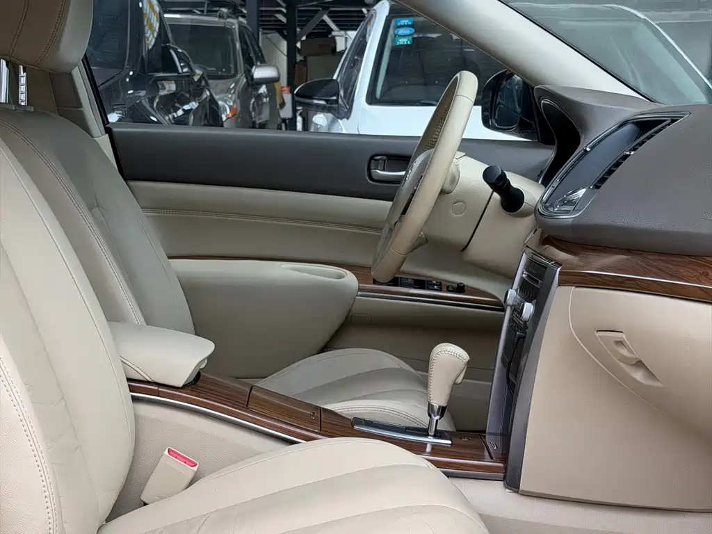 Nissan Teana — миниатюра 9