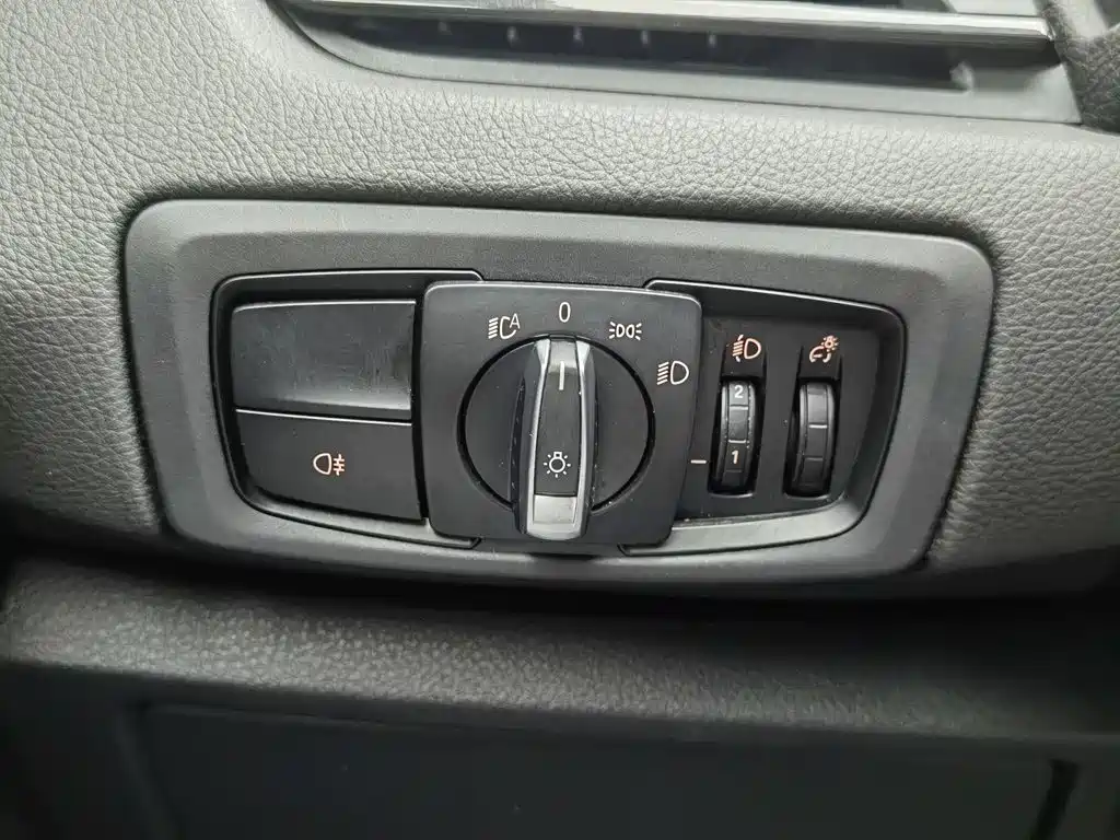 BMW 2 Series Gran Tourer — миниатюра 21