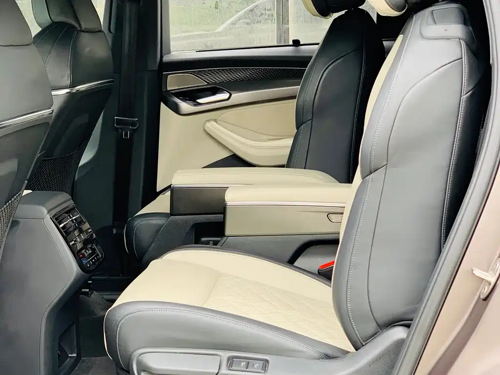 Audi Q6 — миниатюра 24