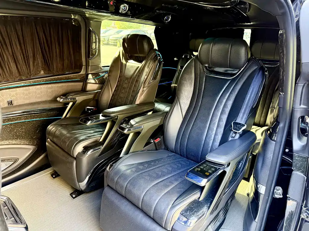 MERCEDES-BENZ V CLASS