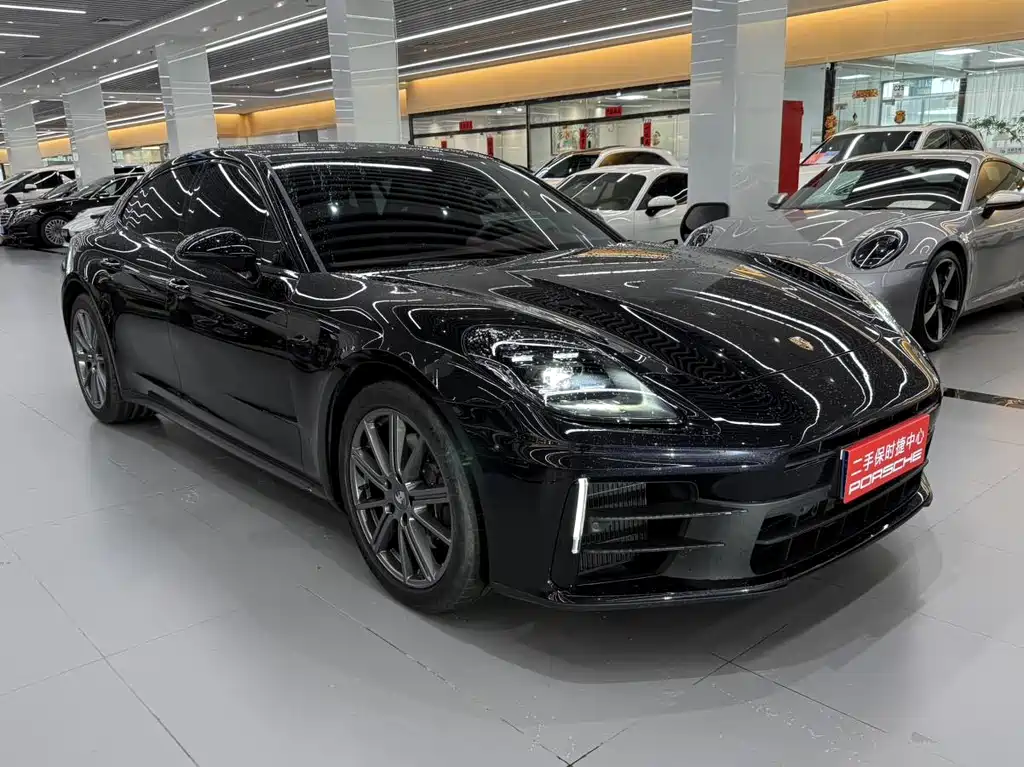 Porsche Panamera — миниатюра 3