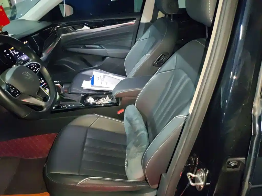 Volkswagen Passat — миниатюра 11
