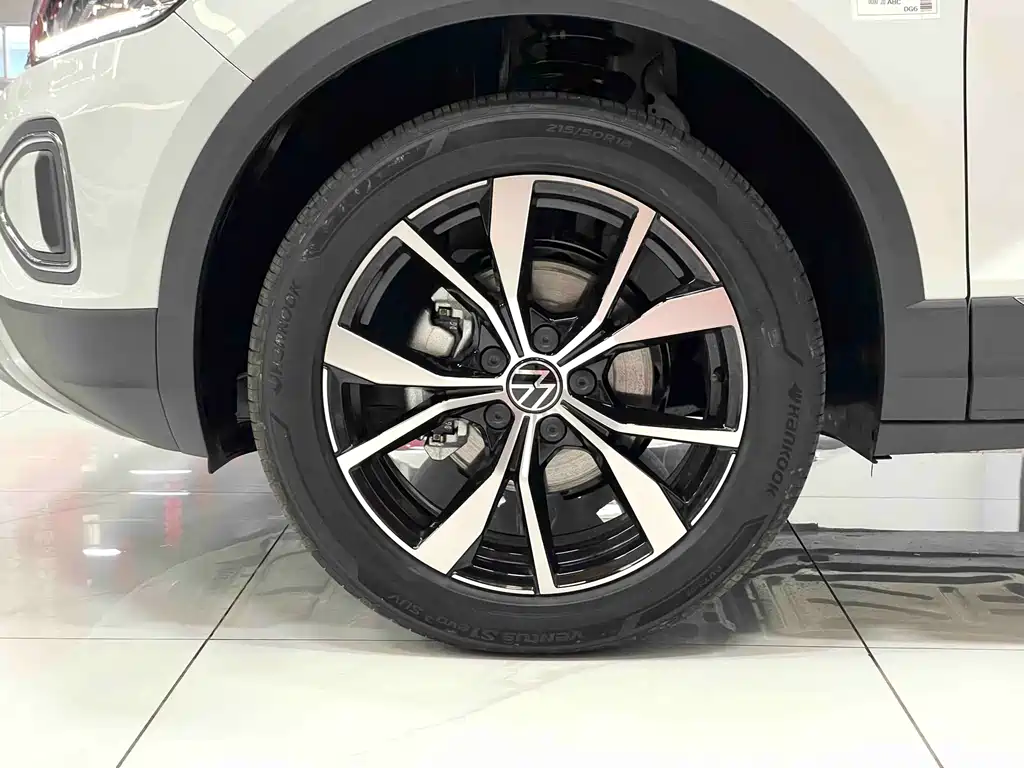 Volkswagen T-Roc 2025 280TSI DSG