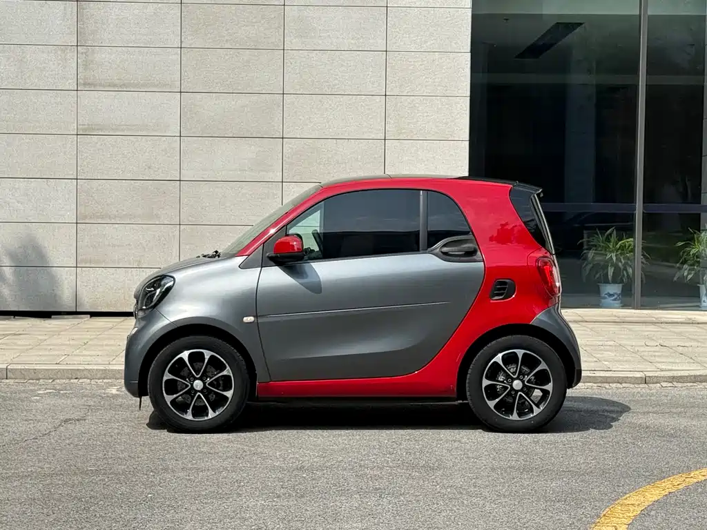 Smart fortwo 2015 1.0L 52