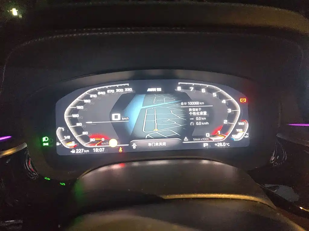BMW 5 Series — миниатюра 8