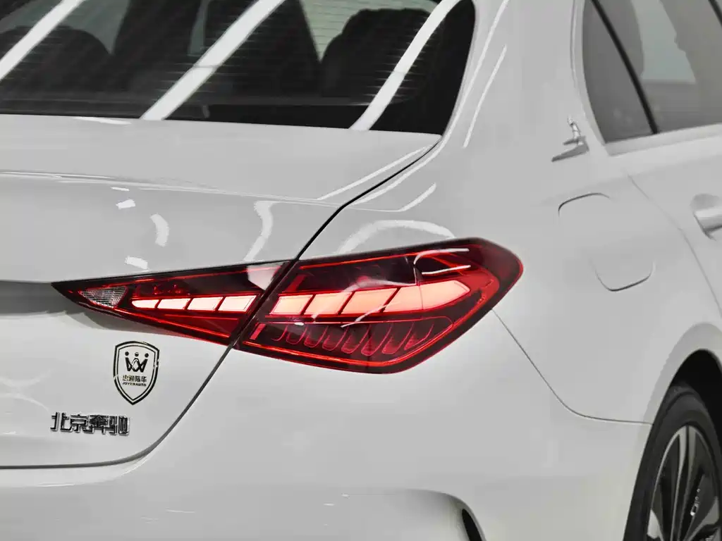 Mercedes-Benz C-Class New Energy — миниатюра 4