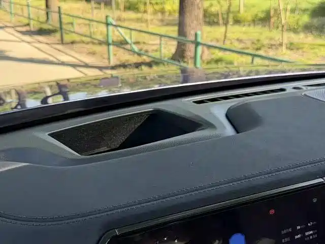 NIO EC6 — миниатюра 10