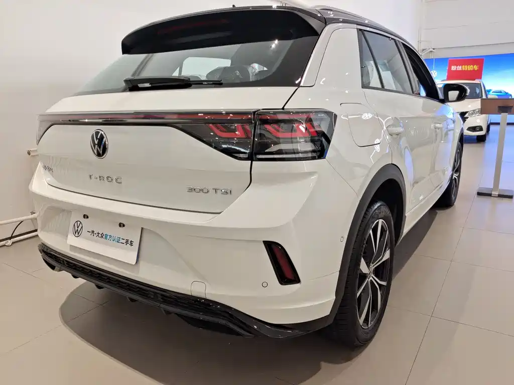 VOLKSWAGEN T ROC EXPLORING SONGS