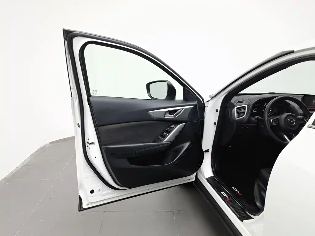 Mazda CX-4 — миниатюра 8