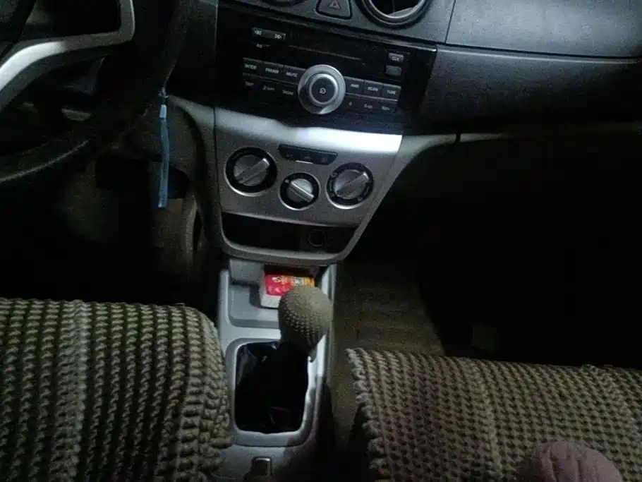 Changan V3 — миниатюра 16