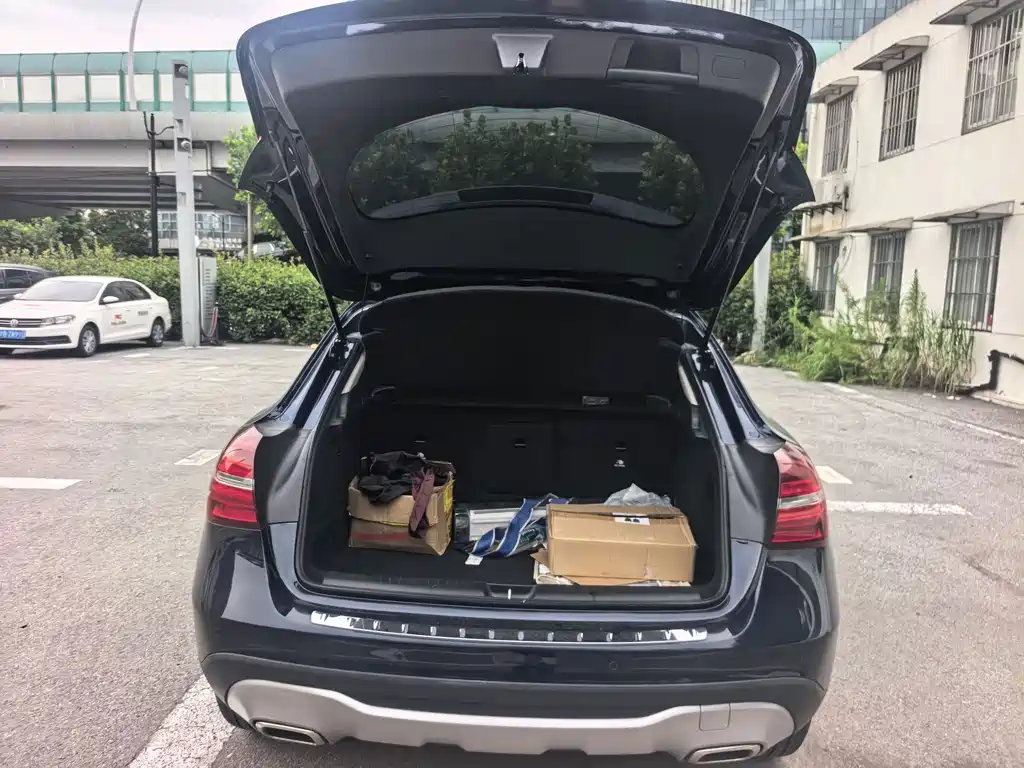 Mercedes-Benz GLA — миниатюра 11