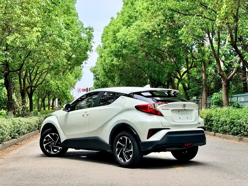 Toyota Izoa 2018 2.0L VI