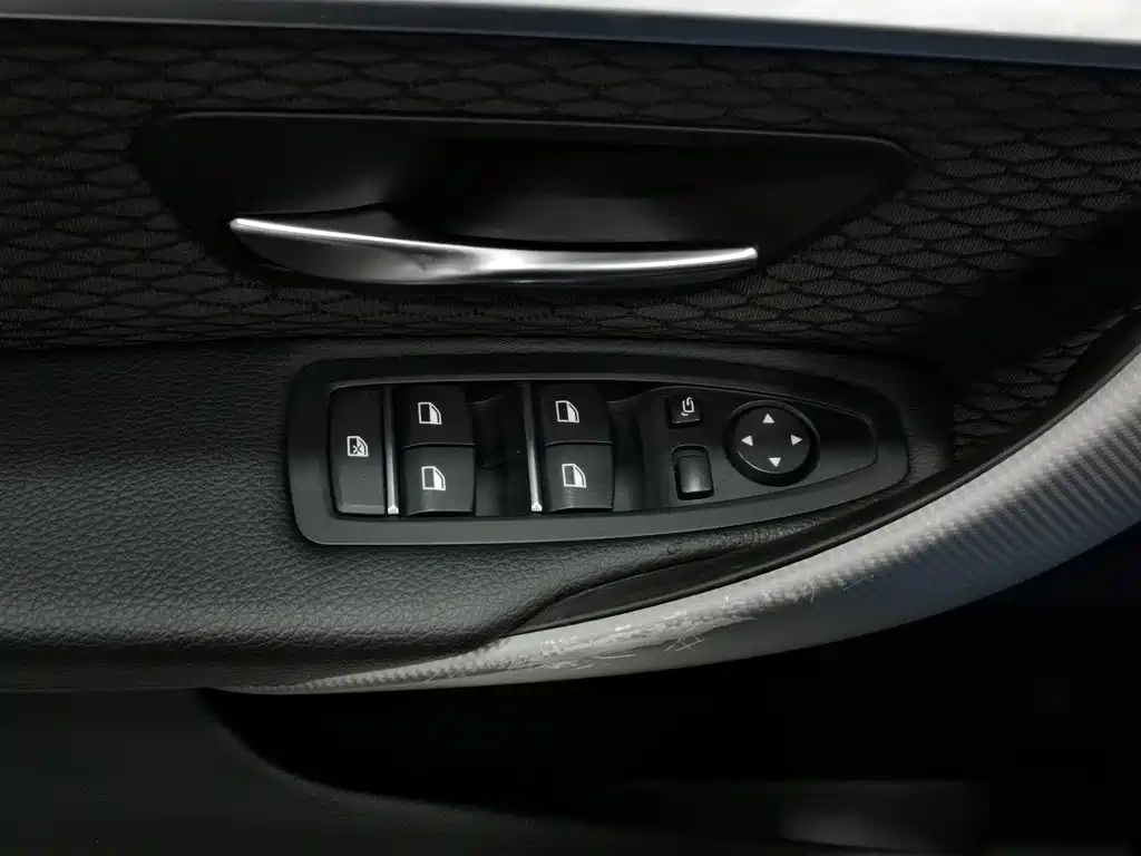 BMW 4 Series — миниатюра 9