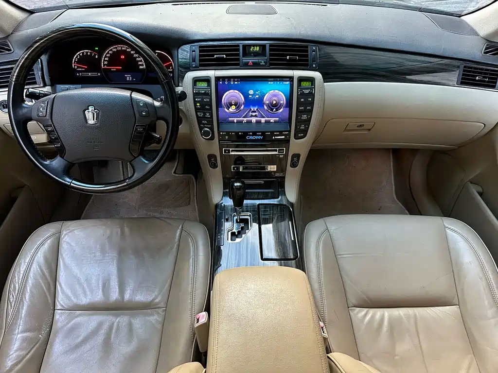 Toyota Crown 2005 3.0L Royal Saloon G