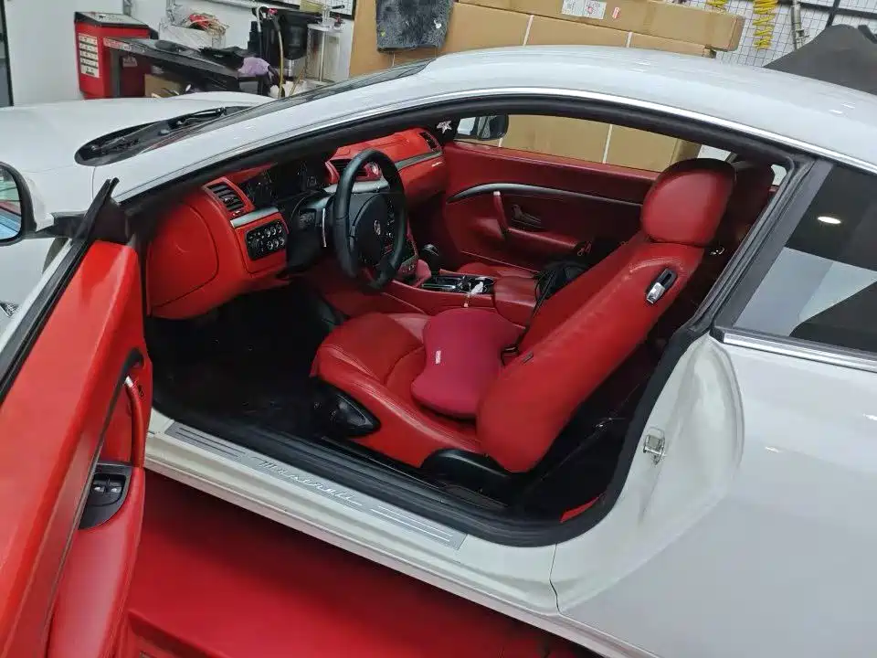 Maserati GranTurismo — миниатюра 3