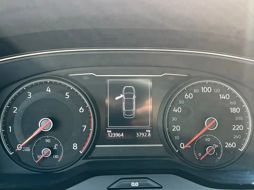 Volkswagen Passat 2019 330TSI Elite VI