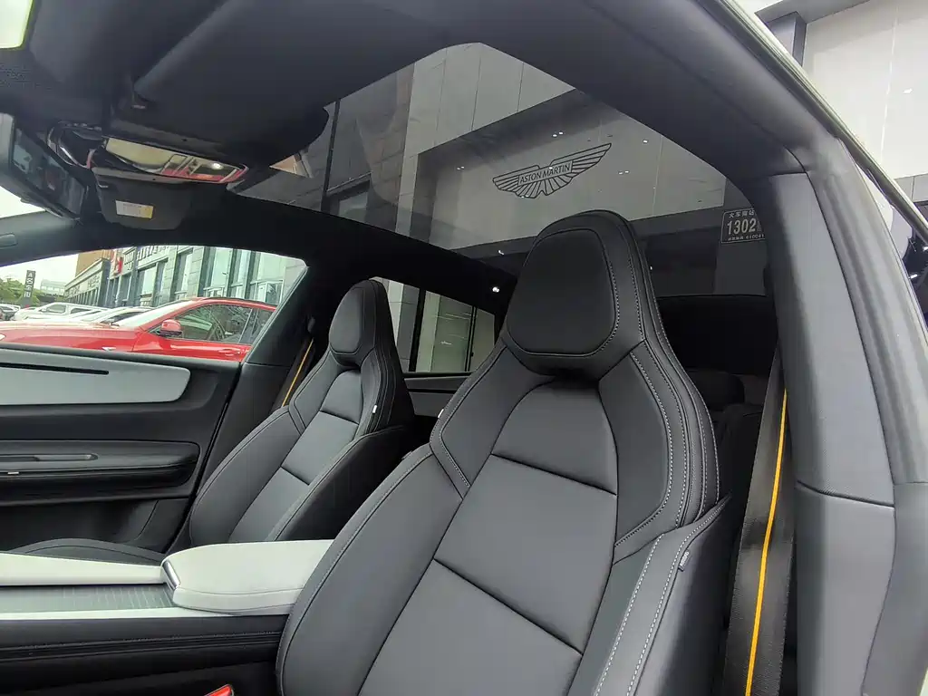 Polestar 4 2023 PLUS