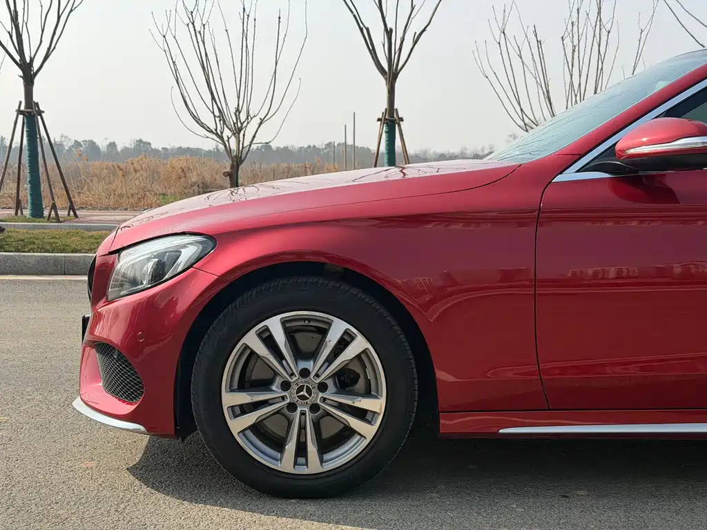 MERCEDES-BENZ C CLASS