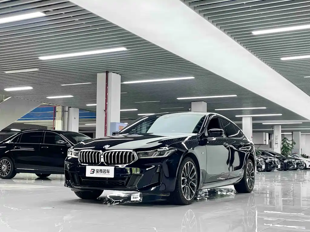 BMW 6 Series GT 2025