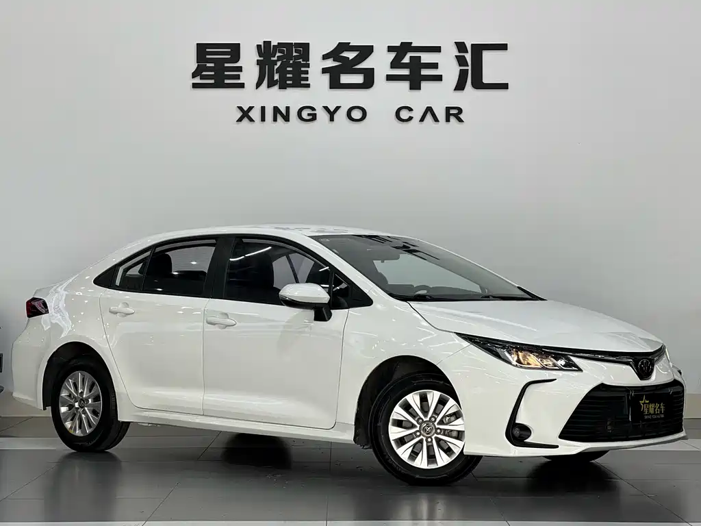 TOYOTA COROLLA