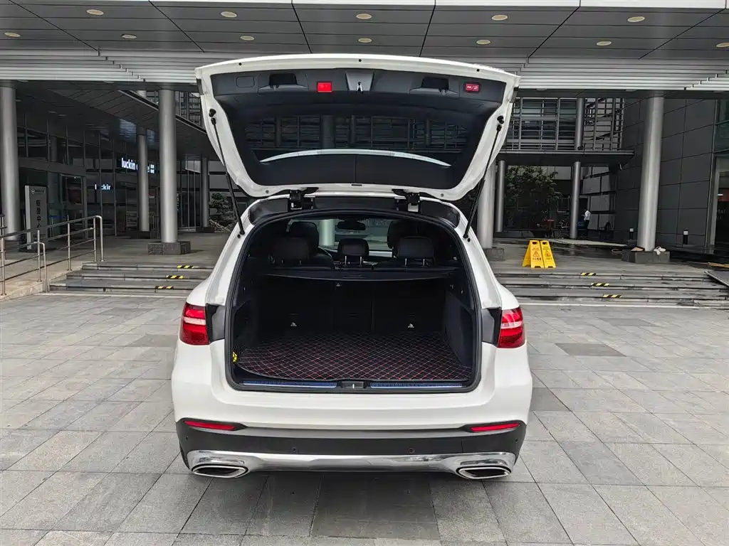 Mercedes-Benz GLC 2019 GLC 200 L 4MATIC