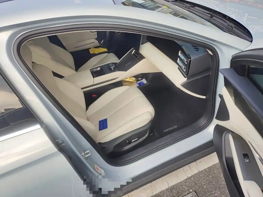 BYD Qin L — миниатюра 18