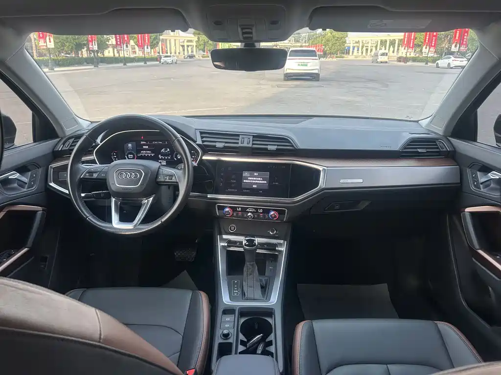 Audi Q3 2022 35 TFSI Fashion
