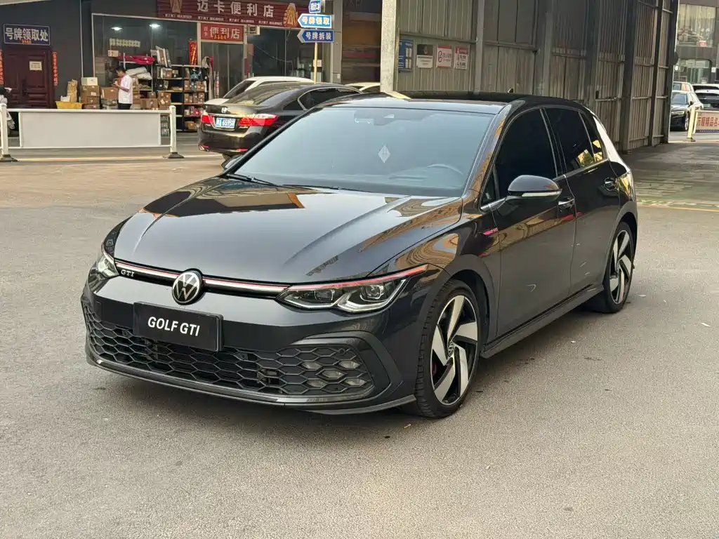 Volkswagen Golf GTI 2022
