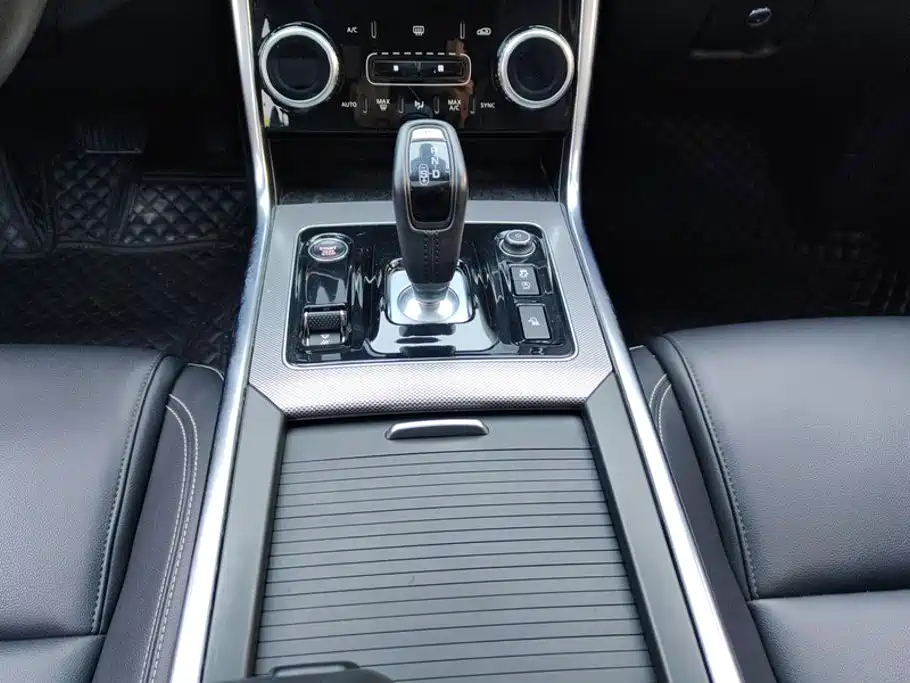 Jaguar XEL 2.0T 250PS R-DYNAMIC S Progressive Sport Edition, фото 15