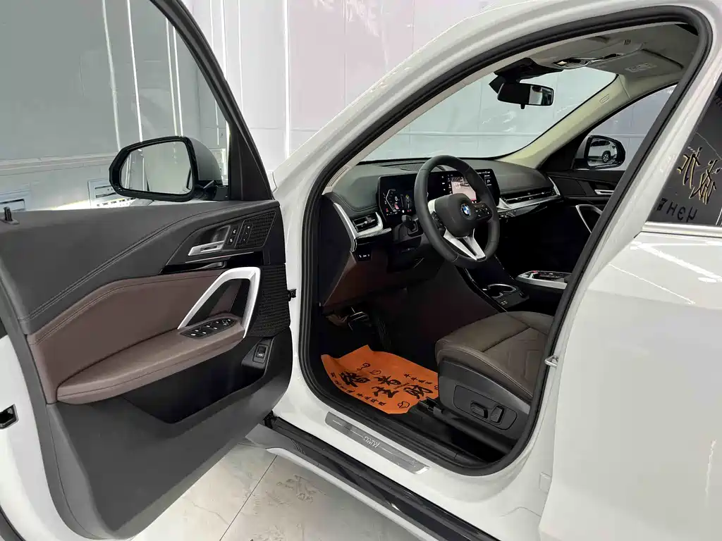 BMW X1 2023 sDrive20Li X