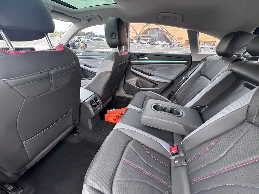 Volkswagen Lamando — миниатюра 11