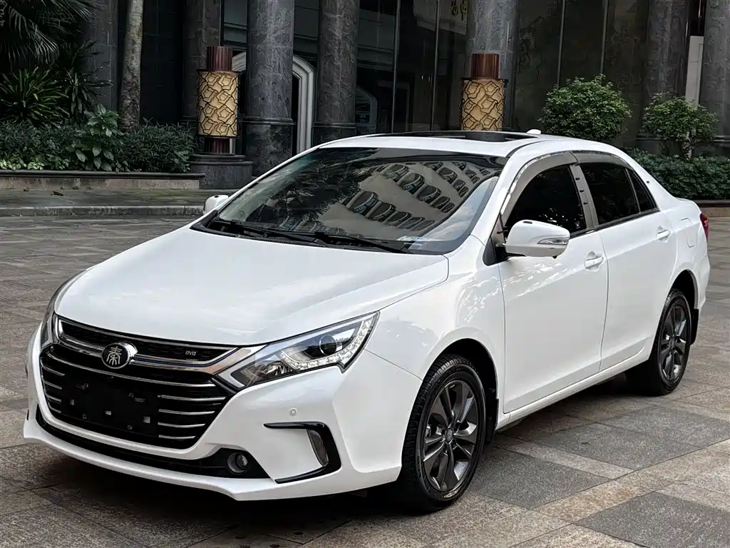 BYD Qin NEV — миниатюра 4