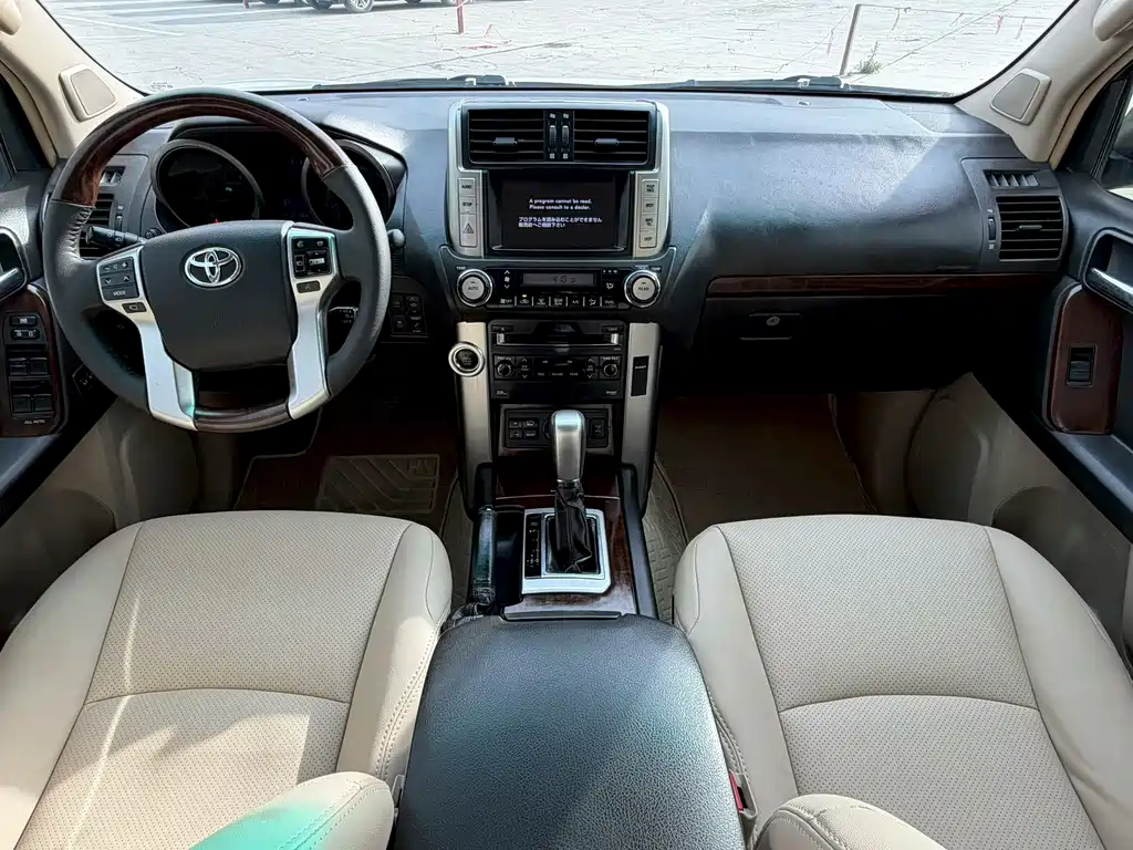 Toyota Land Cruiser Prado 2010 4.0L AT VX NAVI