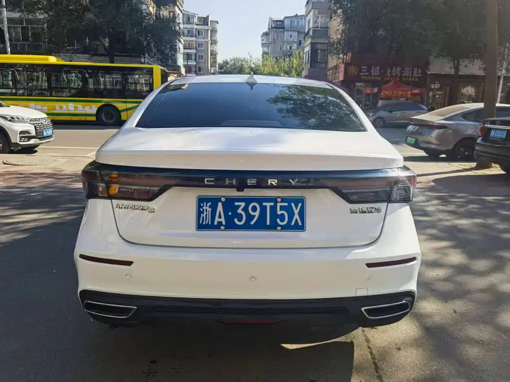 Chery Arrizo 5 PLUS — миниатюра 4